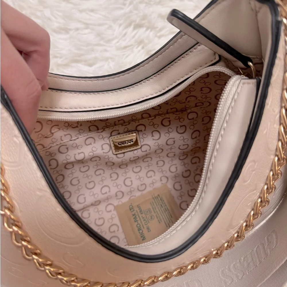 NWOT Guess Cream Crescent Shoulder Bag with Silver Hardware